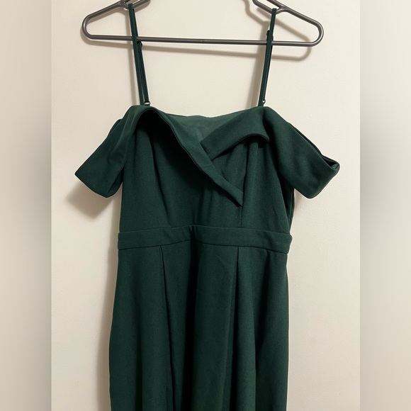 Green Off-the-Shoulder Bridesmaid Dress - Picture 3 of 6